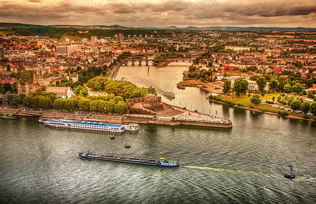 Rhine Nehri