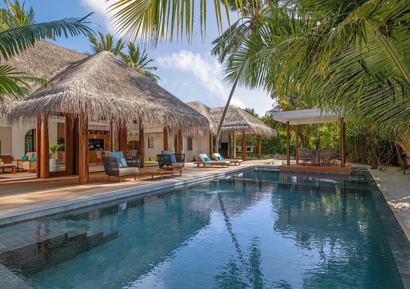 Anantara Kihavah Maldives Villas