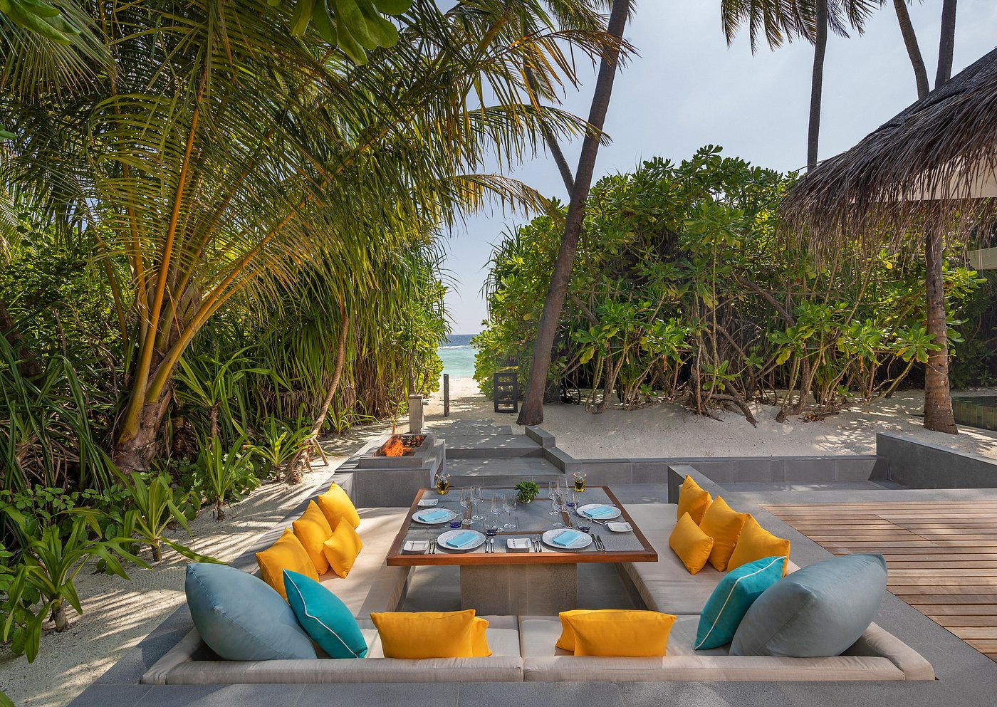 Anantara Kihavah Maldives Villas