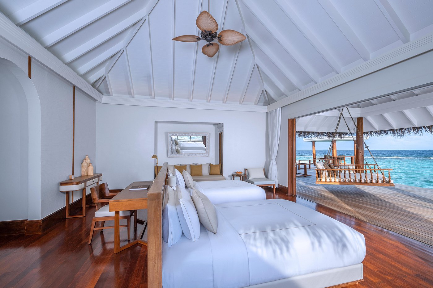 Anantara Kihavah Maldives Villas