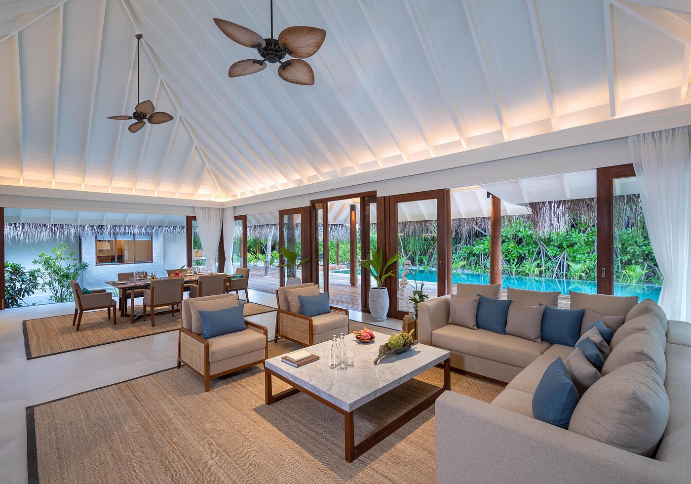 Anantara Kihavah Maldives Villas