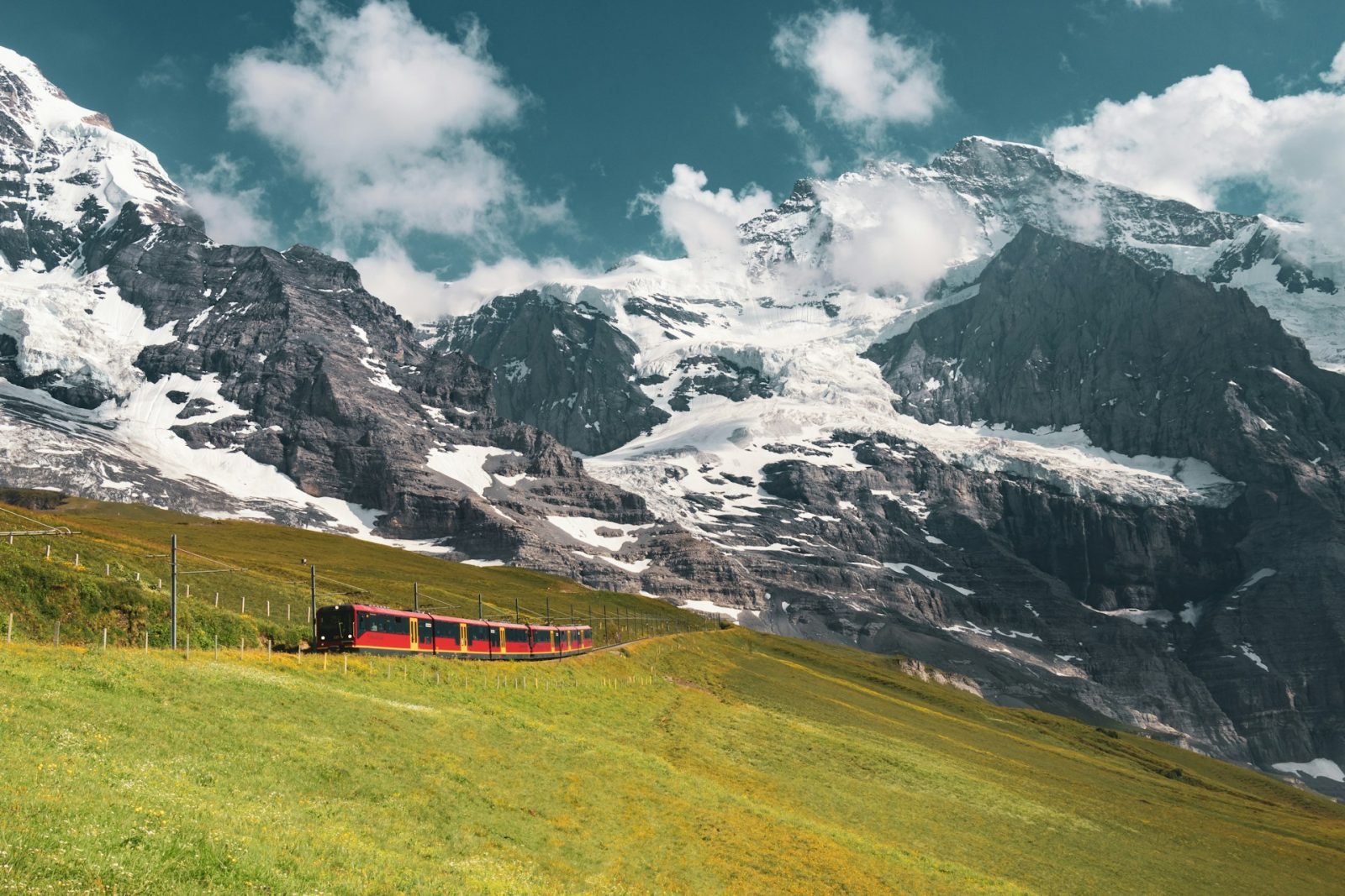 Bernina Express ile Bir Avrupa Masali Turu Pegasus Hava Yolları ile 7 Gece Öğlen Bergamo Gidiş – Sabah Bergamo Dönüş - fotoğraf 2