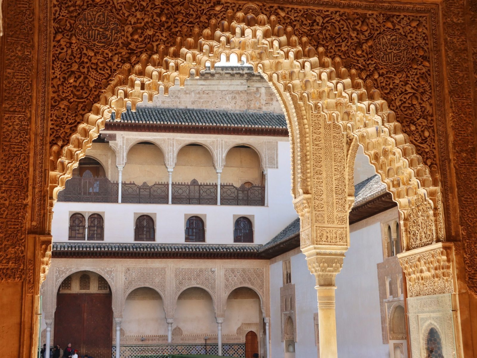 Elhamra Sarayı