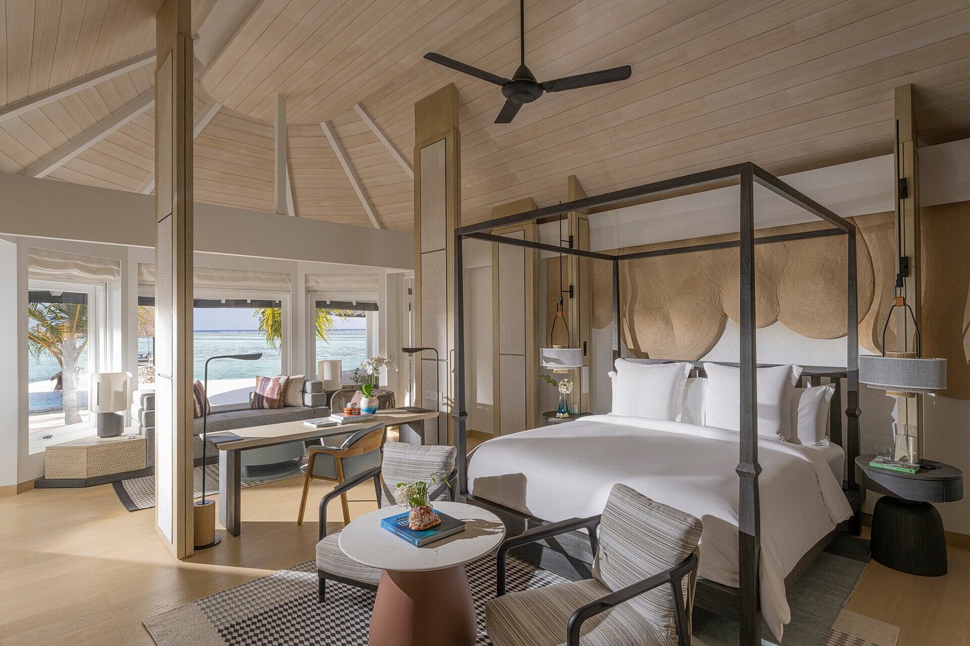 Four Seasons Resort Maldives at Kuda Huraa Balayı Turu - fotoğraf 14