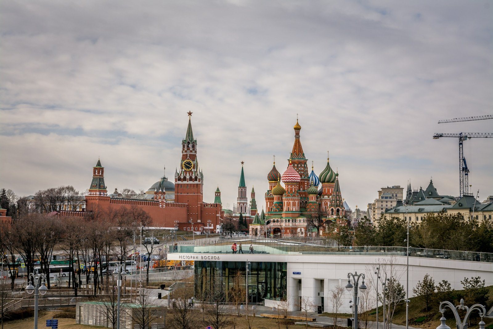 Kızıl Meydan · Kremlin