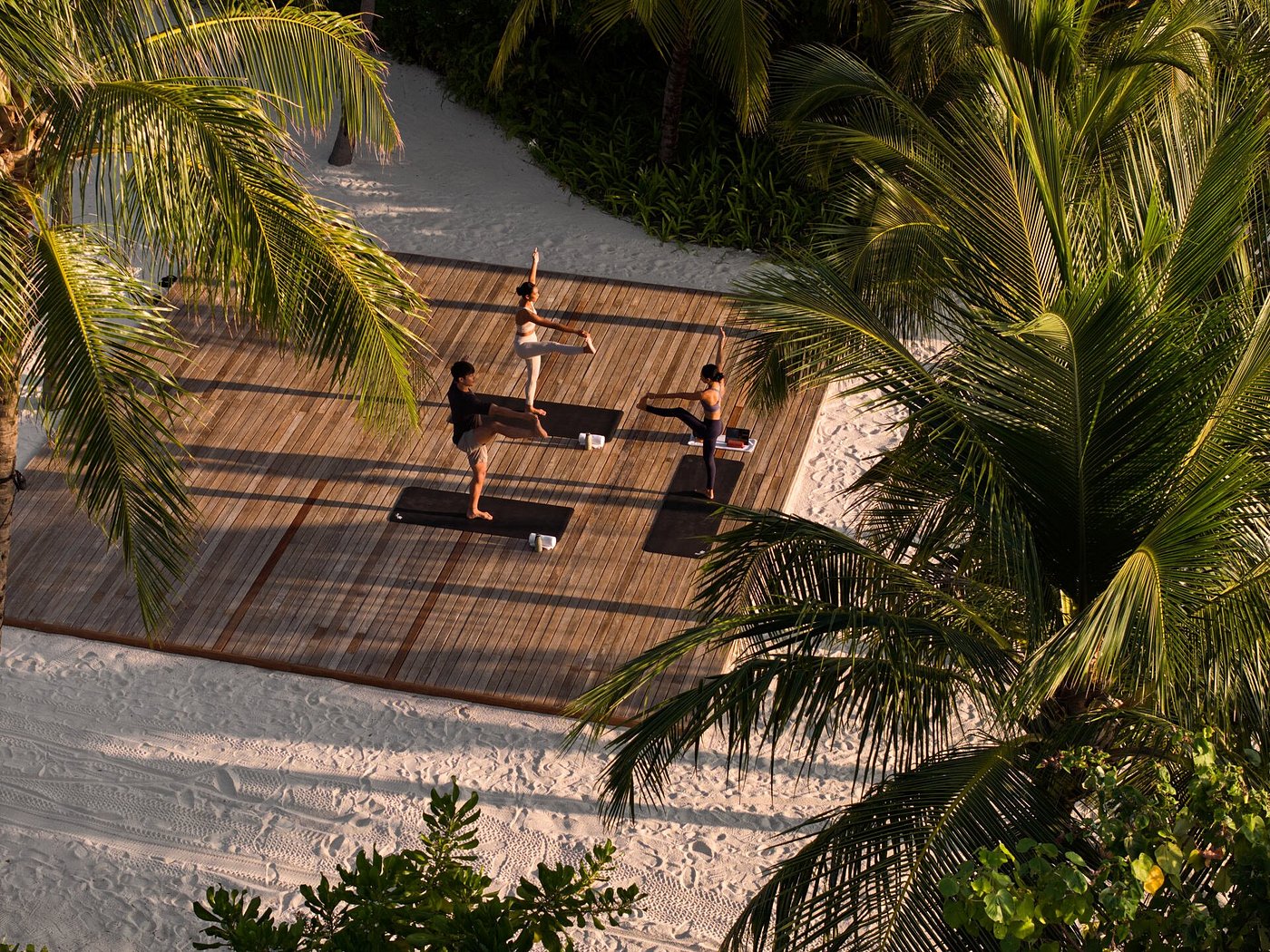 Patina Maldives, Fari Islands