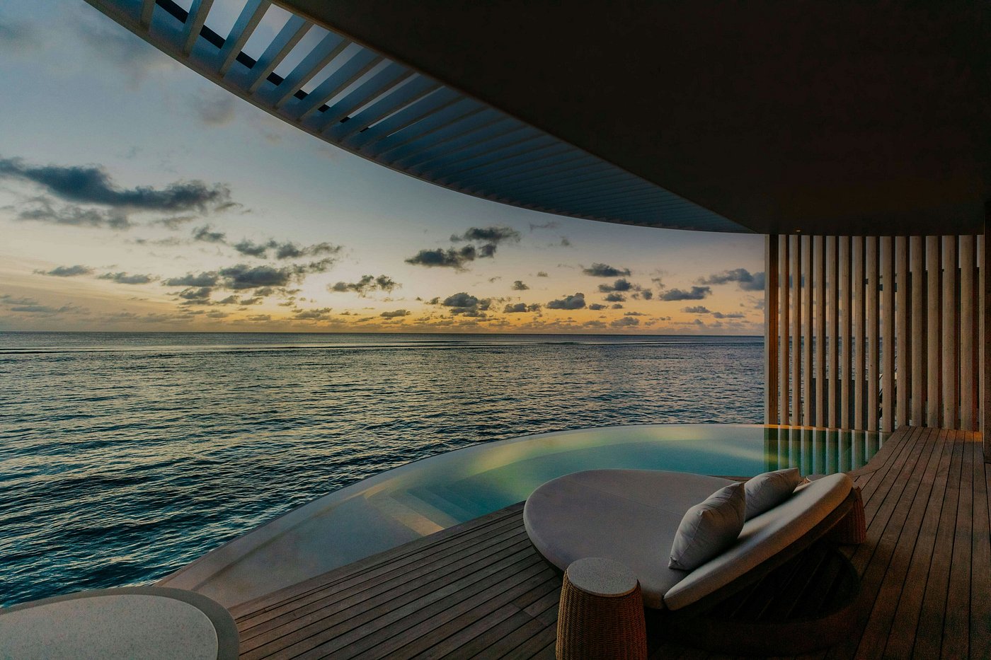The Ritz-Carlton Maldives, Fari Islands