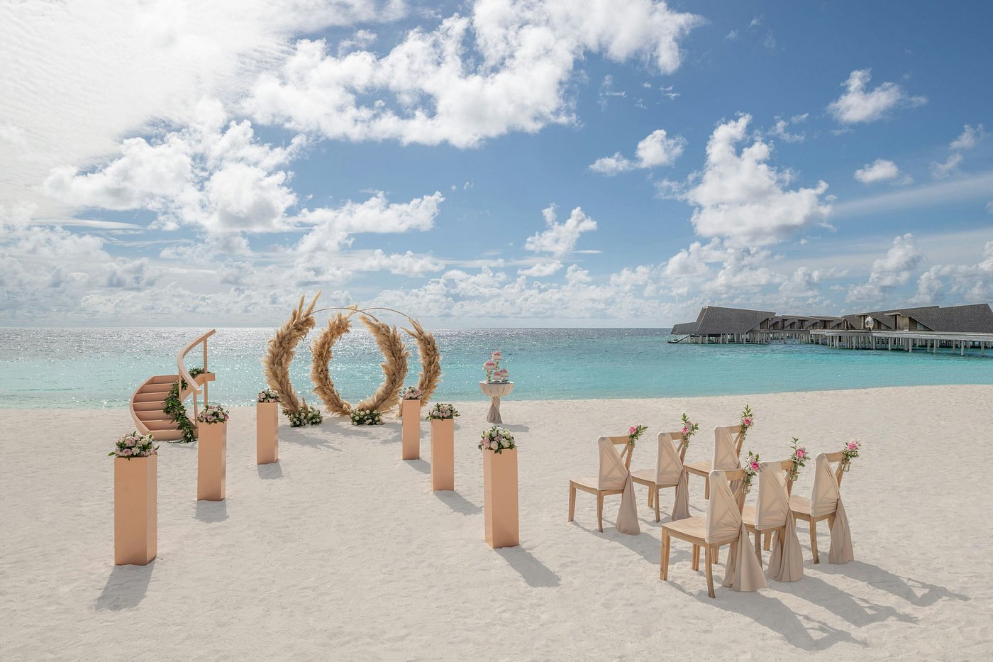 The St. Regis Maldives Vommuli Resort