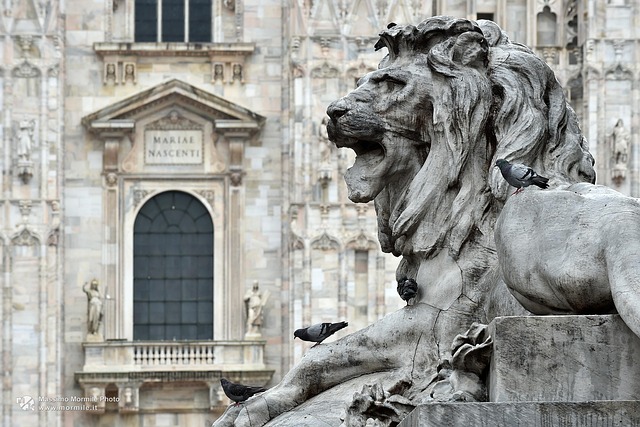 Aslan Anıtı