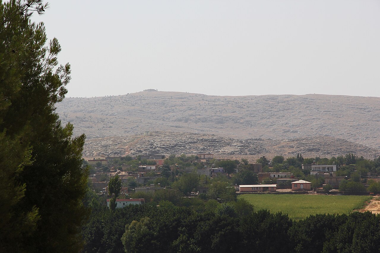 Dikilitaş