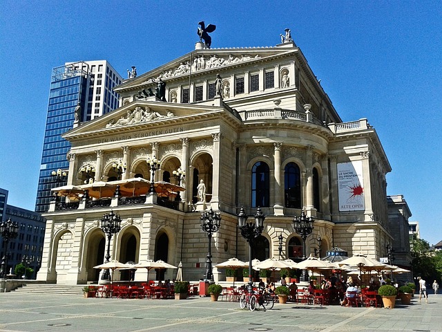Eski Opera Binası