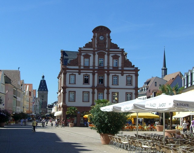 Maximilianstrasse