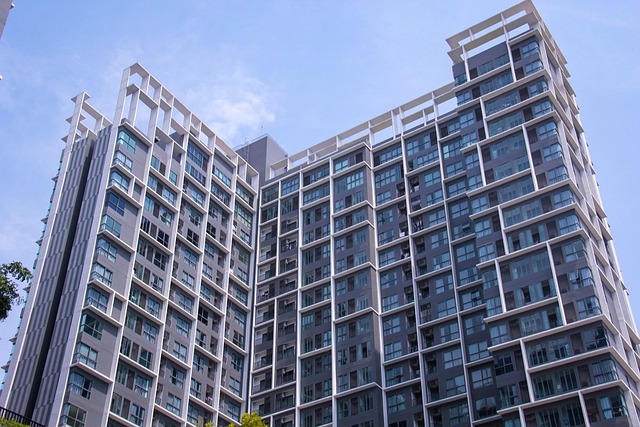 Metropolis Binası