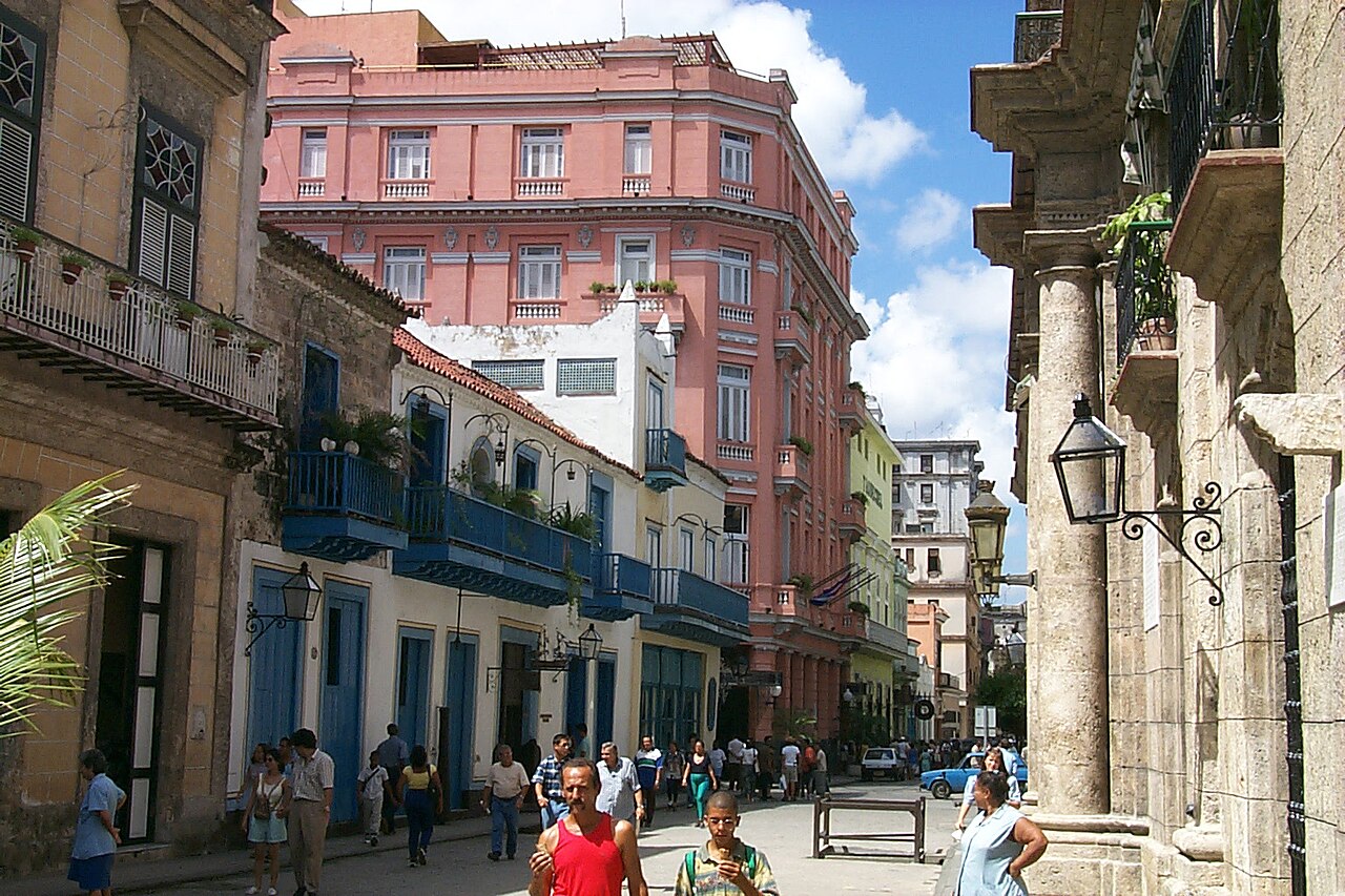 Obispo Caddesi