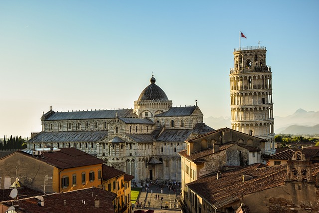 Pisa Kulesi