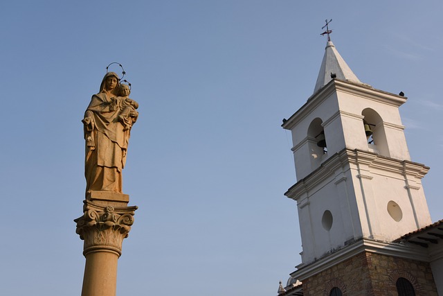 St Mary the Virgin Kilisesi