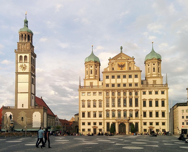Town Hall Square